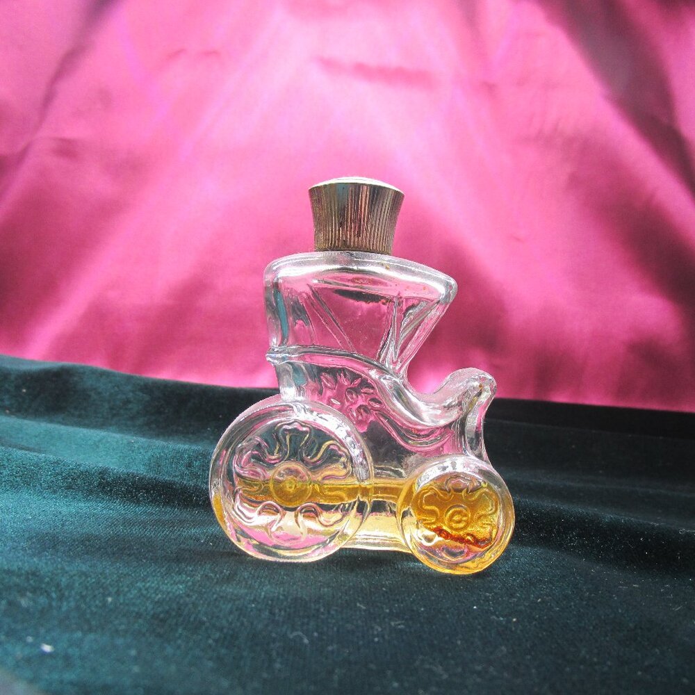 Vintage Avon Courting Carriage Decanter Bottle